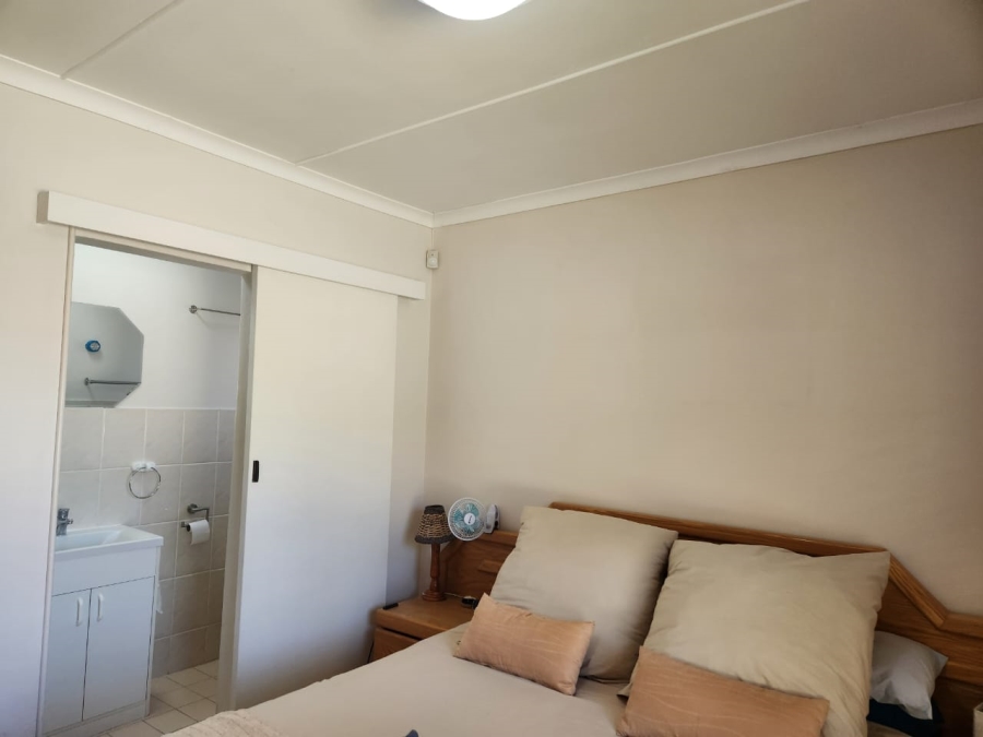 3 Bedroom Property for Sale in Denneoord Western Cape